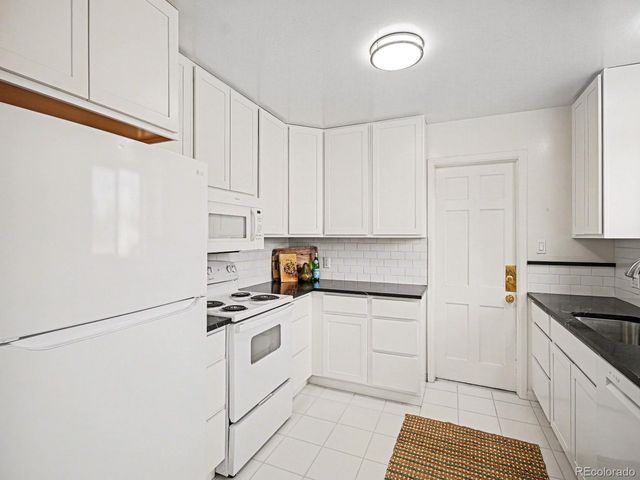 2155 E Noble Pl, Centennial, CO 80121