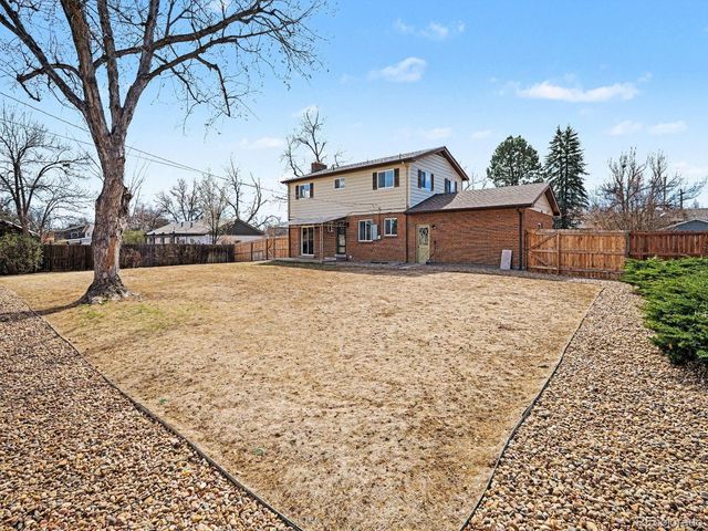 2155 E Noble Pl, Centennial, CO 80121