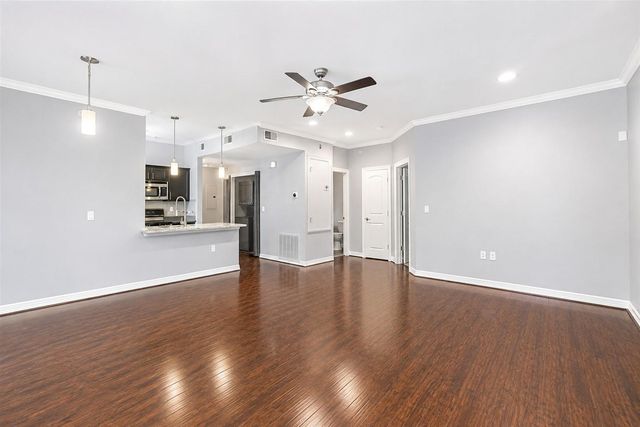 3501 Chenevert Street 17, Houston, TX 77004