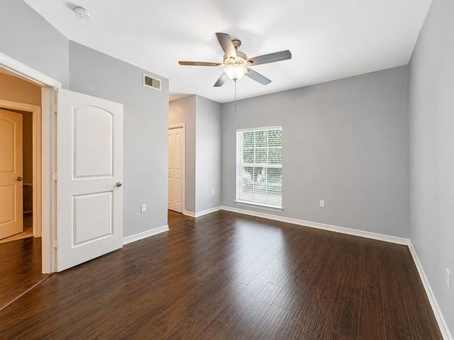 3501 Chenevert Street 17, Houston, TX 77004