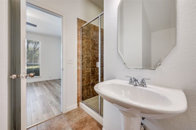 10909 Prescott Drive, Frisco, TX 75033