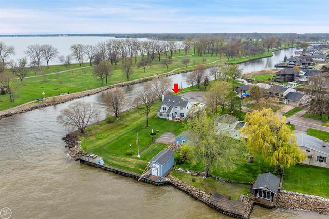 37330 Lakeshore Drive, Harrison Twp, MI 48045