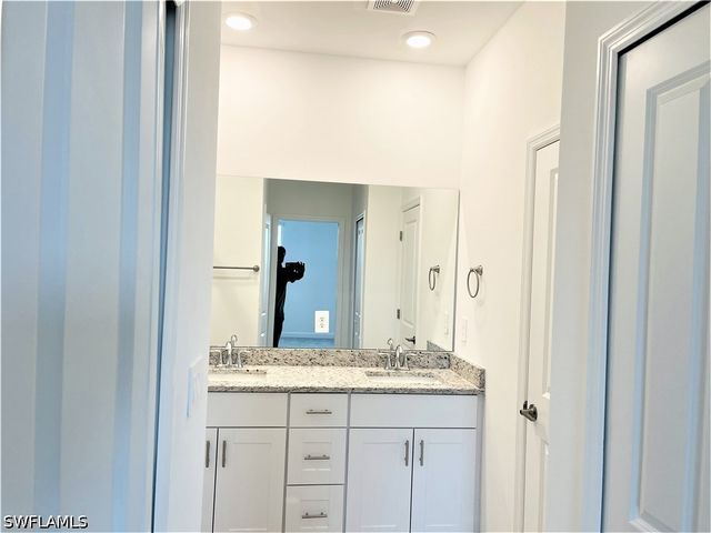 14237 Pine Lodge LN, Fort Myers, FL 33913
