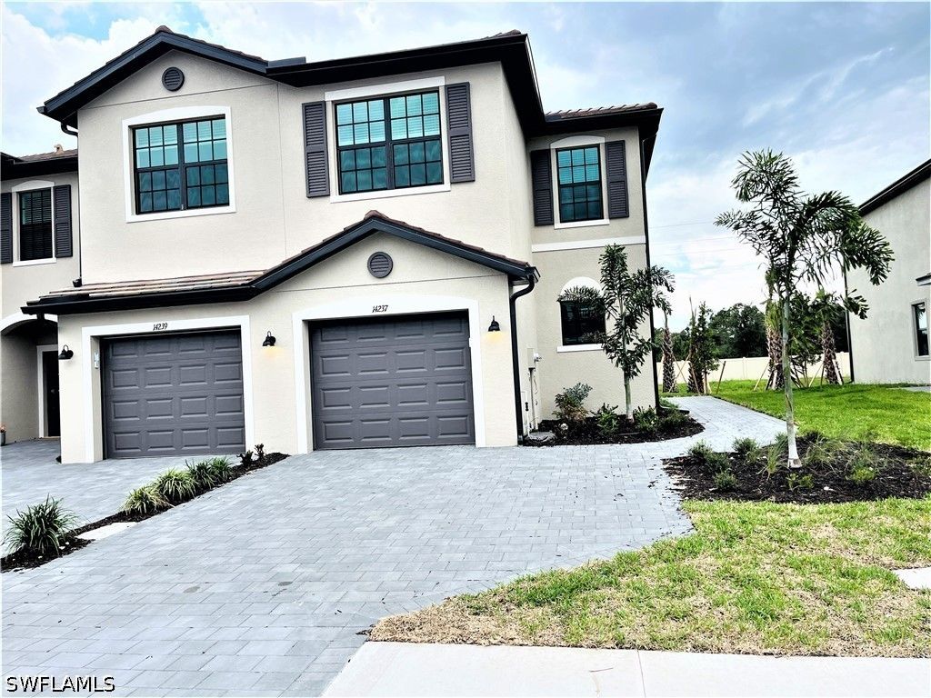 14237 Pine Lodge LN, Fort Myers, FL 33913