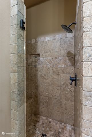 517 Hunters Run, Bossier City, LA 71111