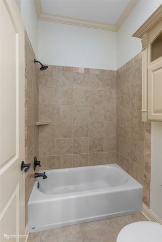 517 Hunters Run, Bossier City, LA 71111