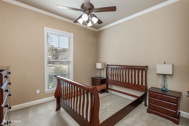 517 Hunters Run, Bossier City, LA 71111