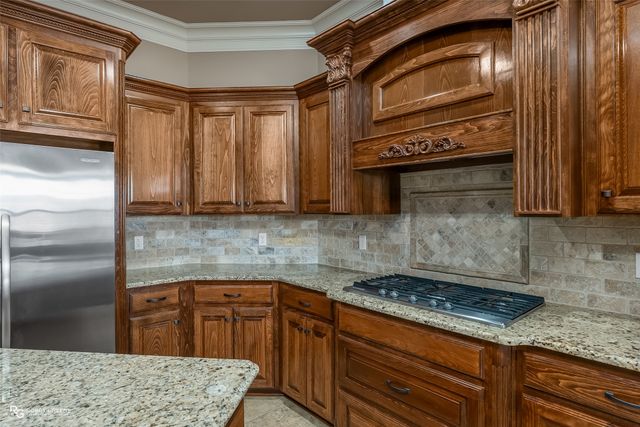 517 Hunters Run, Bossier City, LA 71111