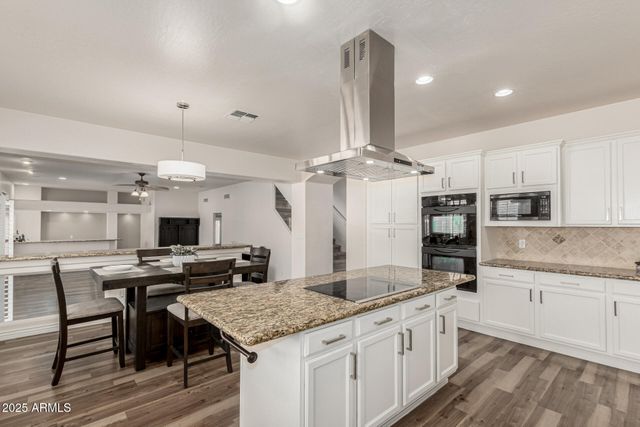 1684 E COCONINO Drive, Chandler, AZ 85249