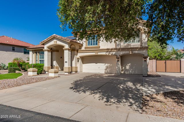 1684 E COCONINO Drive, Chandler, AZ 85249