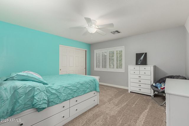 1684 E COCONINO Drive, Chandler, AZ 85249