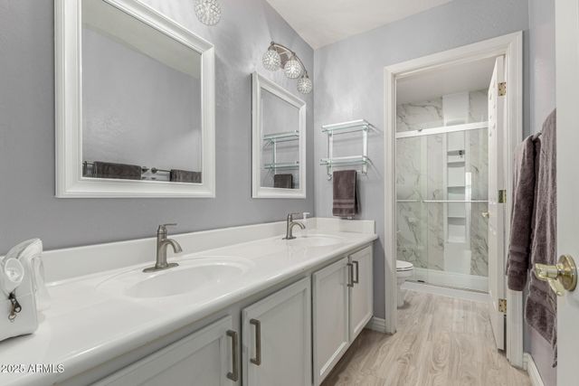 1684 E COCONINO Drive, Chandler, AZ 85249