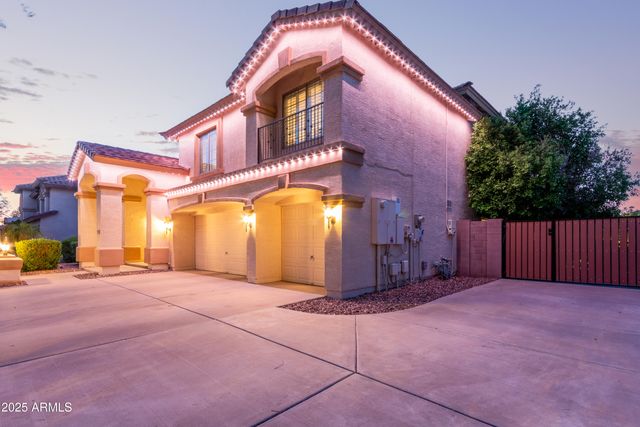 1684 E COCONINO Drive, Chandler, AZ 85249