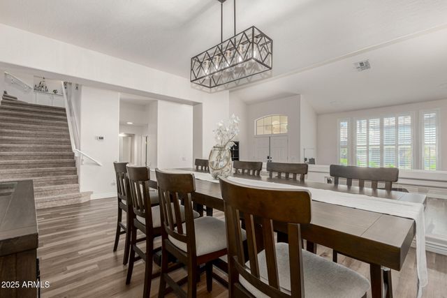 1684 E COCONINO Drive, Chandler, AZ 85249