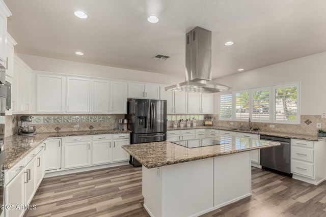 1684 E COCONINO Drive, Chandler, AZ 85249