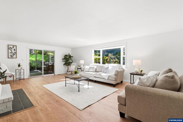 3490 NW Circle Bl, Corvallis, OR 97330