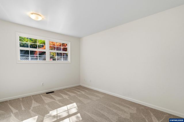 3490 NW Circle Bl, Corvallis, OR 97330