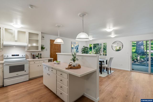 3490 NW Circle Bl, Corvallis, OR 97330