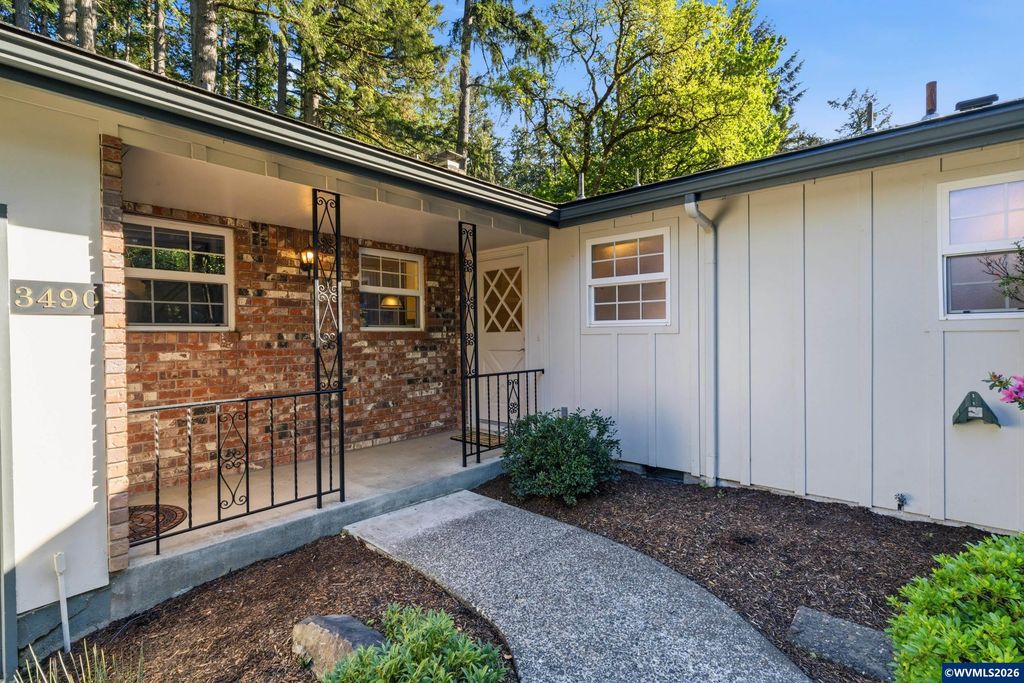3490 NW Circle Bl, Corvallis, OR 97330