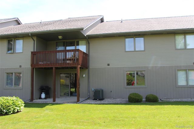 265 Interlaken Court, Zeeland Charter Township, MI 49464