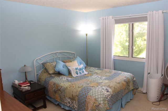265 Interlaken Court, Zeeland Charter Township, MI 49464