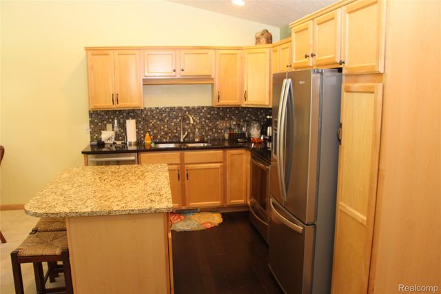 265 Interlaken Court, Zeeland Charter Township, MI 49464