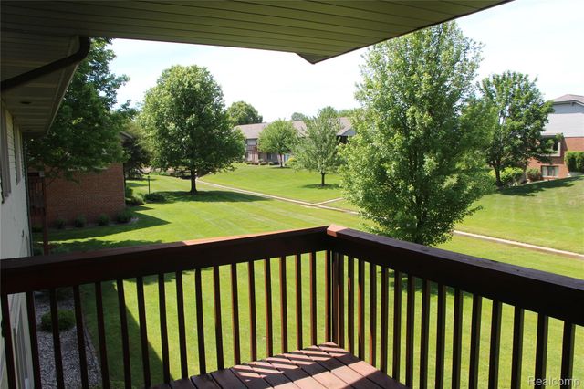 265 Interlaken Court, Zeeland Charter Township, MI 49464