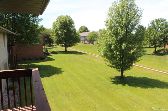 265 Interlaken Court, Zeeland Charter Township, MI 49464