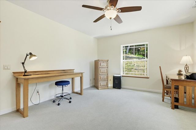 13636 Vincent Ct, Grass Valley, CA 95945
