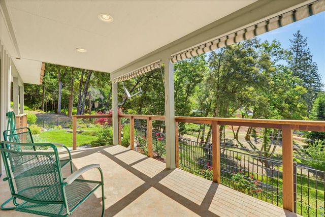 13636 Vincent Ct, Grass Valley, CA 95945