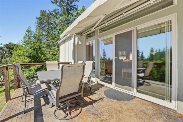13636 Vincent Ct, Grass Valley, CA 95945