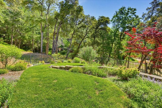 13636 Vincent Ct, Grass Valley, CA 95945
