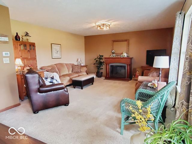 11143 Oakspring Court, Indianapolis, IN 46239