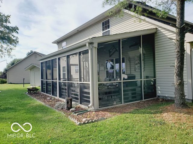 11143 Oakspring Court, Indianapolis, IN 46239