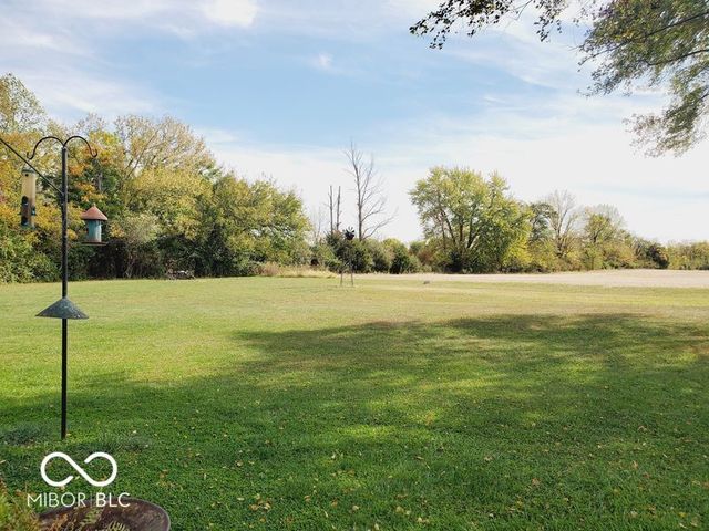 11143 Oakspring Court, Indianapolis, IN 46239