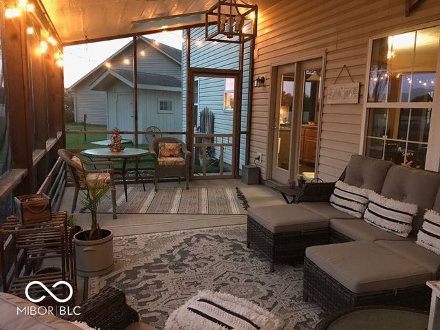 11143 Oakspring Court, Indianapolis, IN 46239