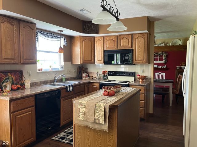11143 Oakspring Court, Indianapolis, IN 46239