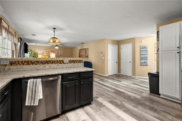 423 Blackbird Way, Hampton, GA 30228