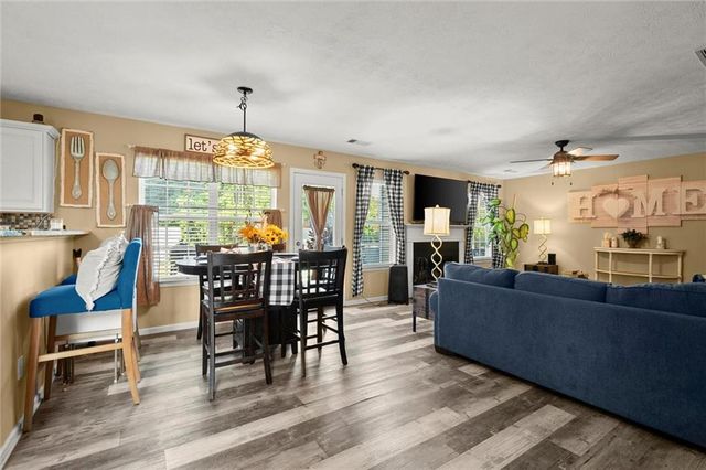 423 Blackbird Way, Hampton, GA 30228