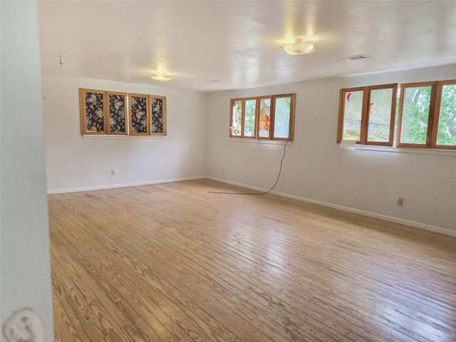 102 Post Oak, Lake Jackson, TX 77566
