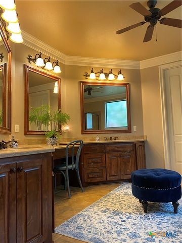 6110 Wooded Creek Cove, Temple, TX 76502