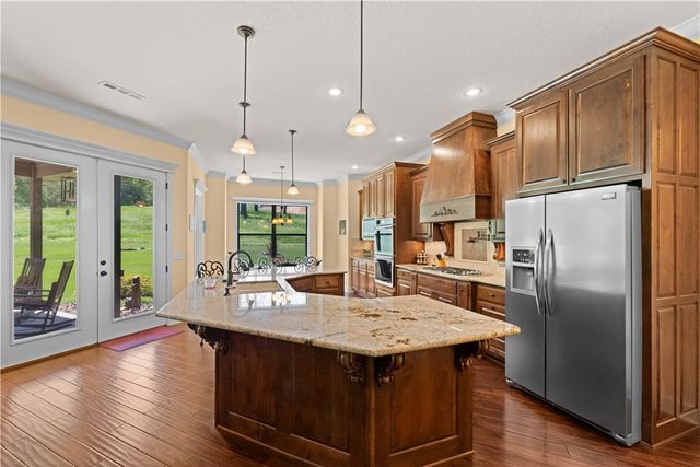 610 Winding Spring Drive, Fayetteville, AR 72703