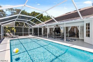 620 SE 21st TER, Cape Coral, FL 33990