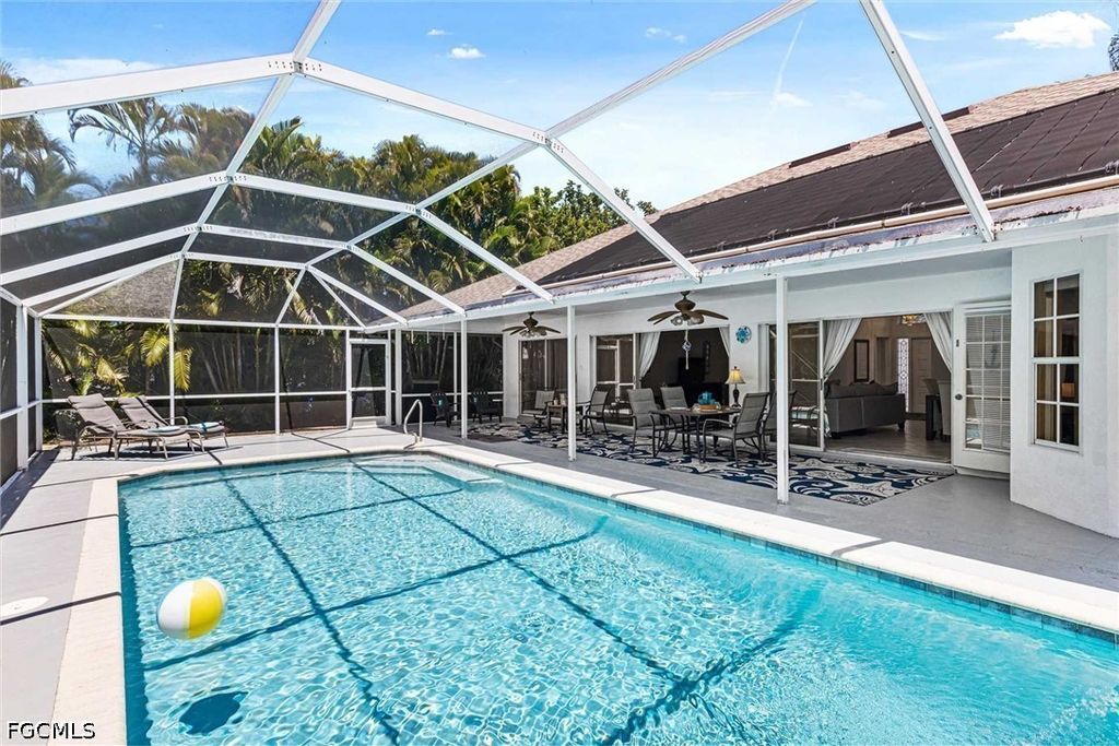 620 SE 21st TER, Cape Coral, FL 33990