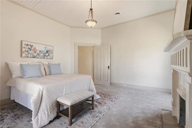 505 W Decatur Street, Madison, NC 27025