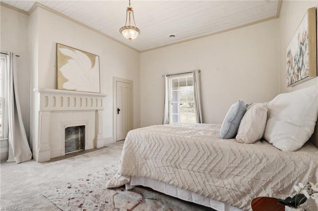 505 W Decatur Street, Madison, NC 27025