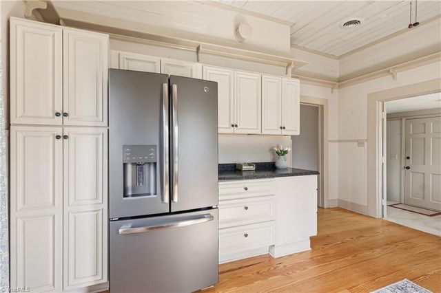 505 W Decatur Street, Madison, NC 27025