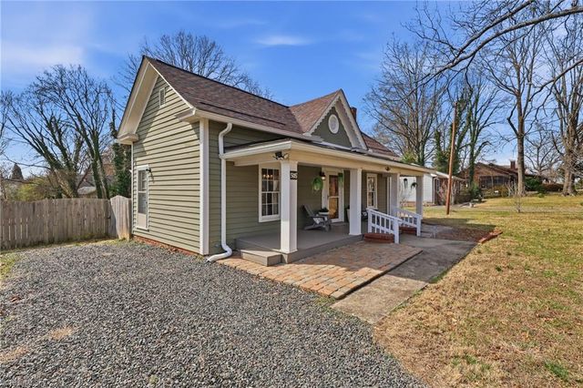 505 W Decatur Street, Madison, NC 27025