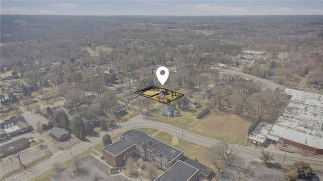 505 W Decatur Street, Madison, NC 27025