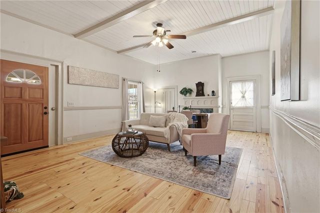 505 W Decatur Street, Madison, NC 27025